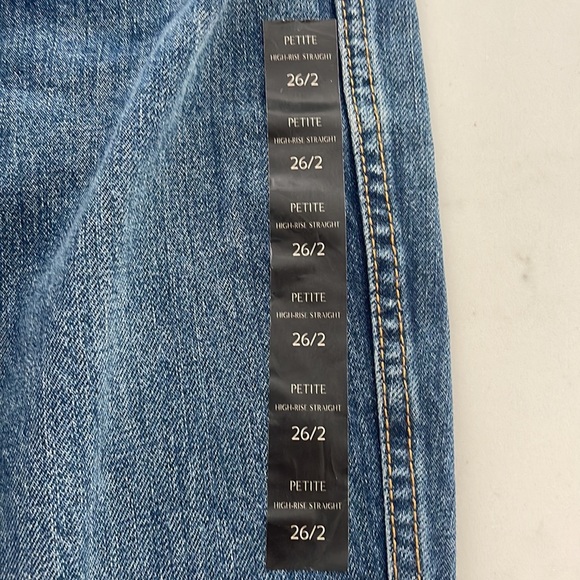 Banana Republic Women's High Rise Straight Jean Petite - Picture 3 of 5